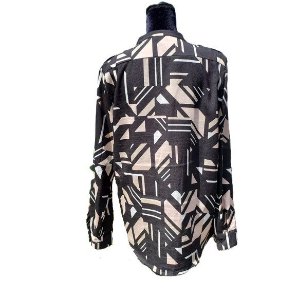 Calvin Klein Geometric Pattern Button Down Tab Sleeve Size L - Picture 2 of 15
